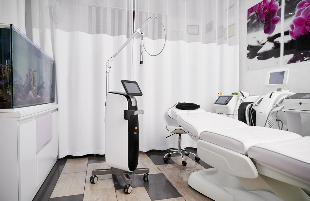Novathreads, sherman oaks, ca 7 Medspa Vs Dermatology Clinic – Key Differences